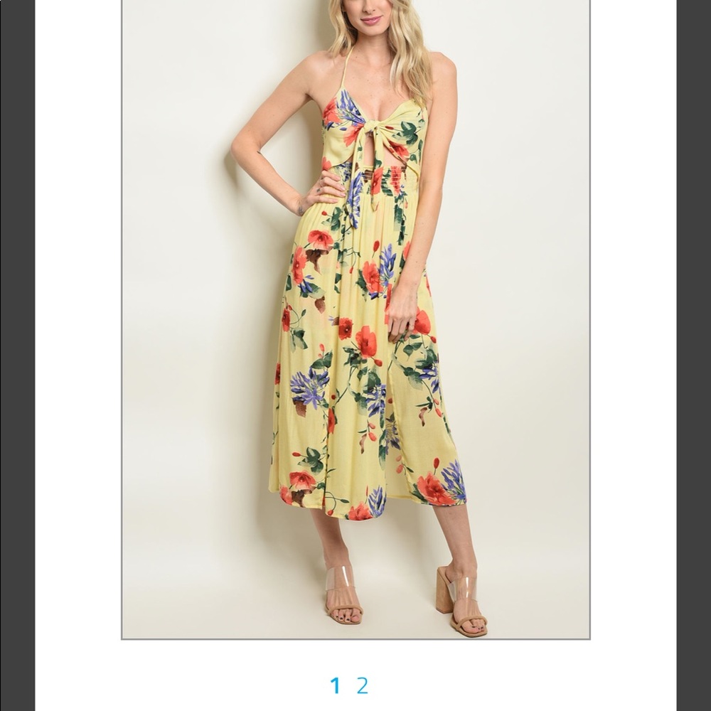 ❤️🛍 Beautiful Floral Dress!! ❤️🛍